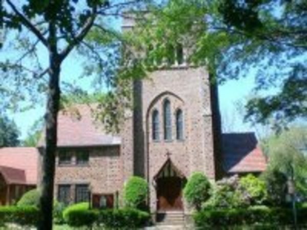 Photo of St. Luke's Forest Hills