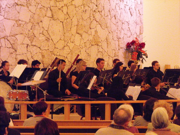 Photo of Advent Lutheran Church