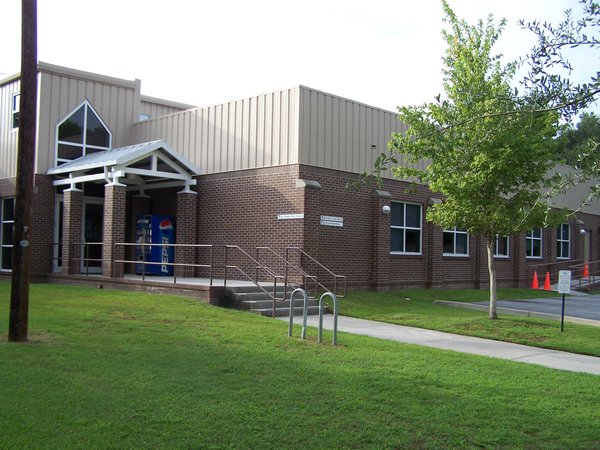 Photo of Fort Johnson Baptist Church