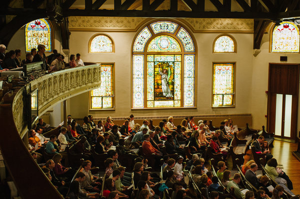 Photo of Calvary Memorial Church, Oak Park