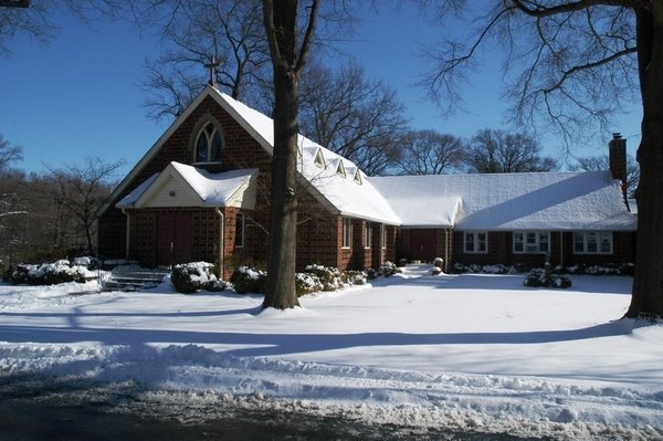 Photo of St James' Episcopal Church