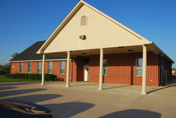 Photo of Lewisville Primitive Baptist Church